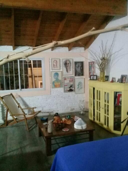 La Casa De Los Murales Avellaneda  Kültér fotó